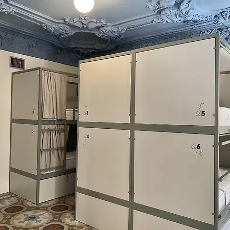 Piulet Hostel