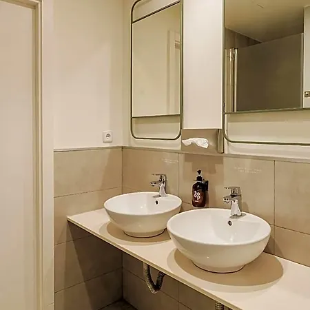 Piulet Hostal *